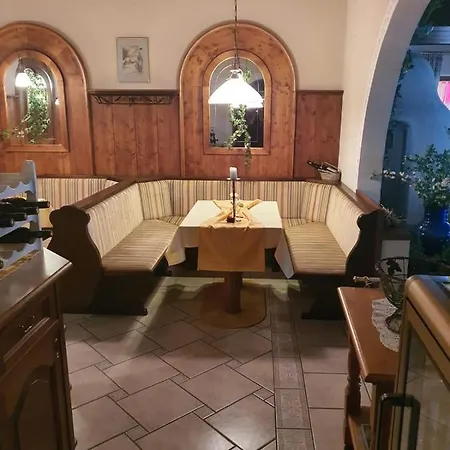 Hochrain-altlam Hotel *
